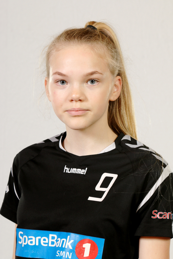 Julie Oksvoll